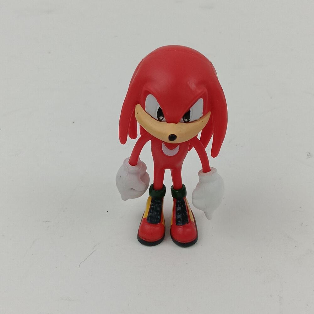 SEGA Sonic The Hedgehog Knuckles Red Character Figure Plastic Toy Collectible